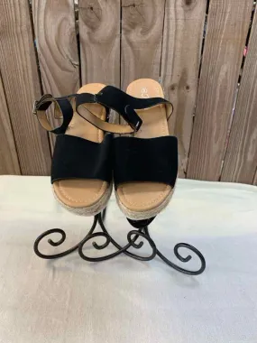 NWT FOREVER SHOES 9 Black Shoes